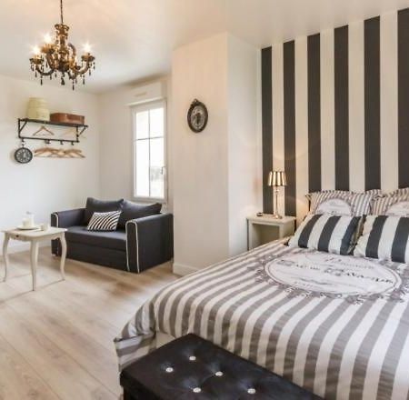 Bed and Breakfast Le Jardin De Camille Tailleville Exterior foto