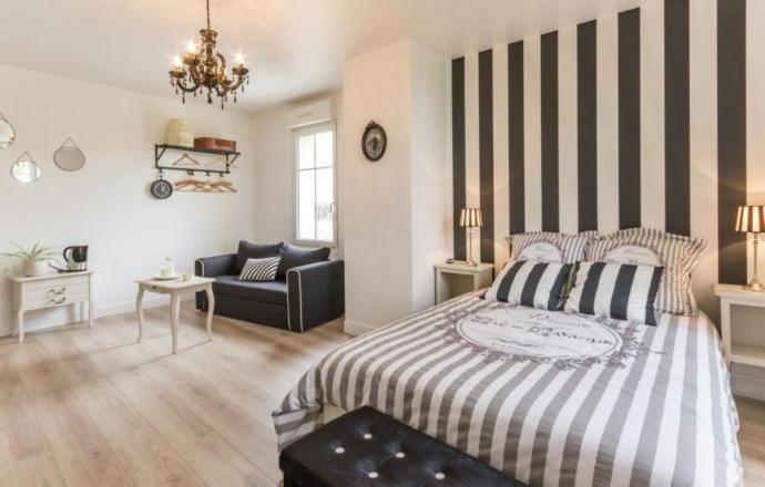 Bed and Breakfast Le Jardin De Camille Tailleville Exterior foto
